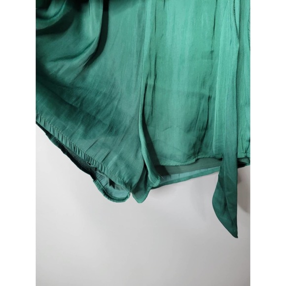 Saints + Secrets Satin Faux Wrap Romper Forest Green V-Neck Open Back Size S - Picture 4 of 5